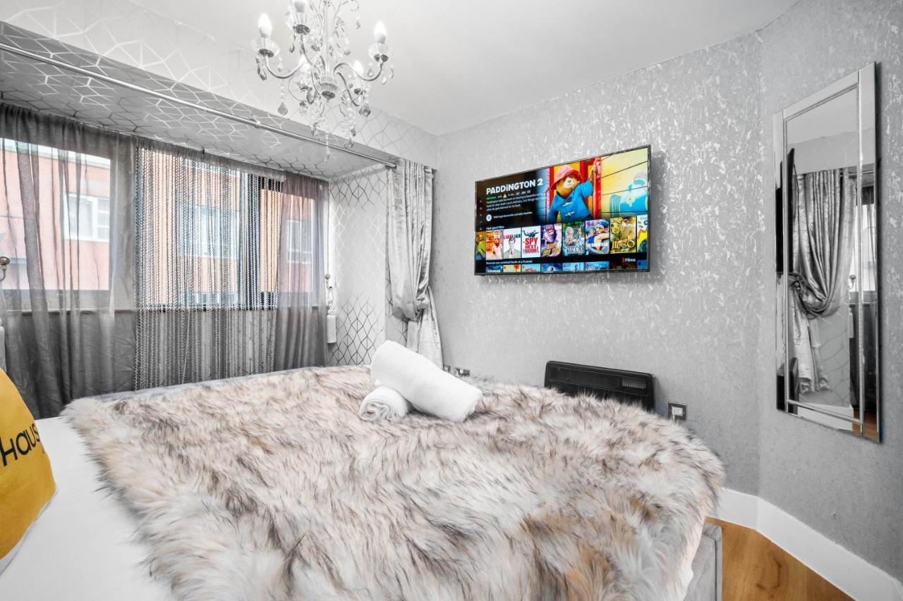 Luxury City Centre Apartment - Parking - Smart Tv - Wifi - Intercom Birmingham Buitenkant foto