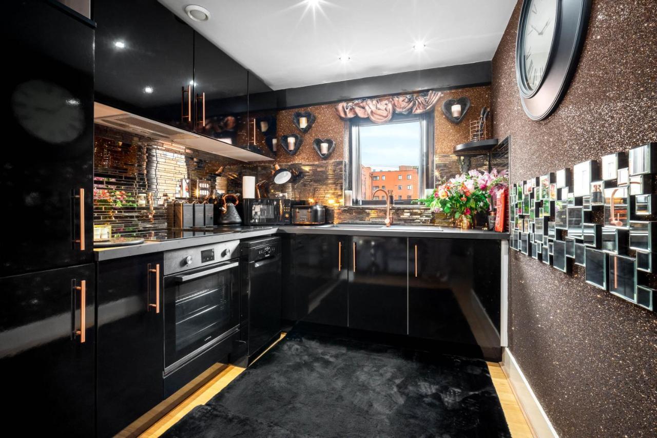 Luxury City Centre Apartment - Parking - Smart Tv - Wifi - Intercom Birmingham Buitenkant foto